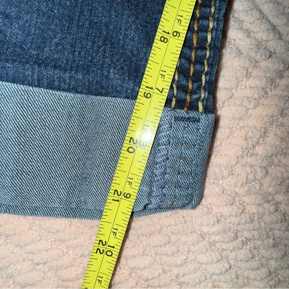 a.n.a Women's stretchy fold up capri Jeans. Size 8. VGUC - Picture 6 of 9